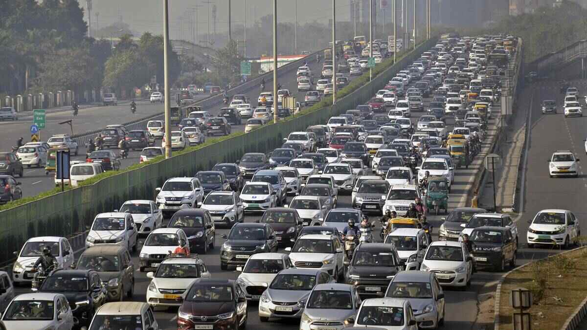 Republic Day Traffic Advisory 2025 गणतंत्र दिवस पर दिल्ली में 23 जनवरी से 26 जनवरी तक कौन से