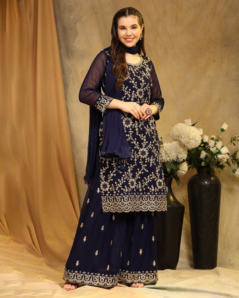 embroidery work suit and plazzo (5)