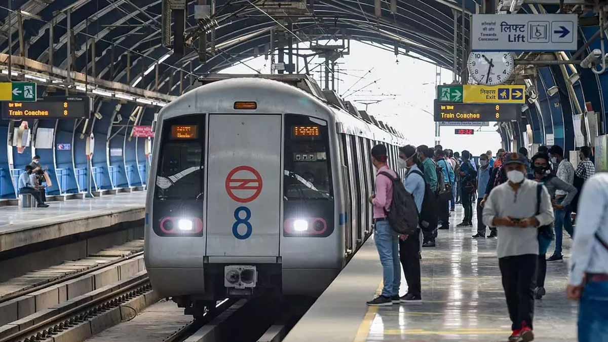 Delhi Metro Morning Time On 26 January