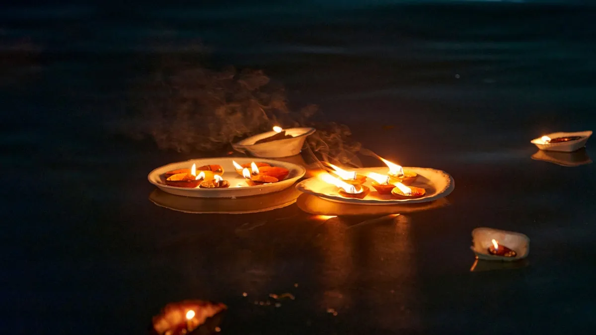 mauni amavasya 2025 upay remedies to get rid of pitru dosh