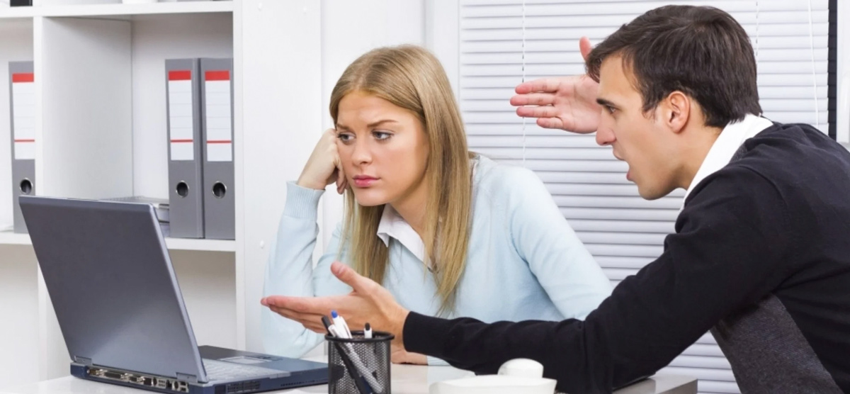 micromanagement disadvantages