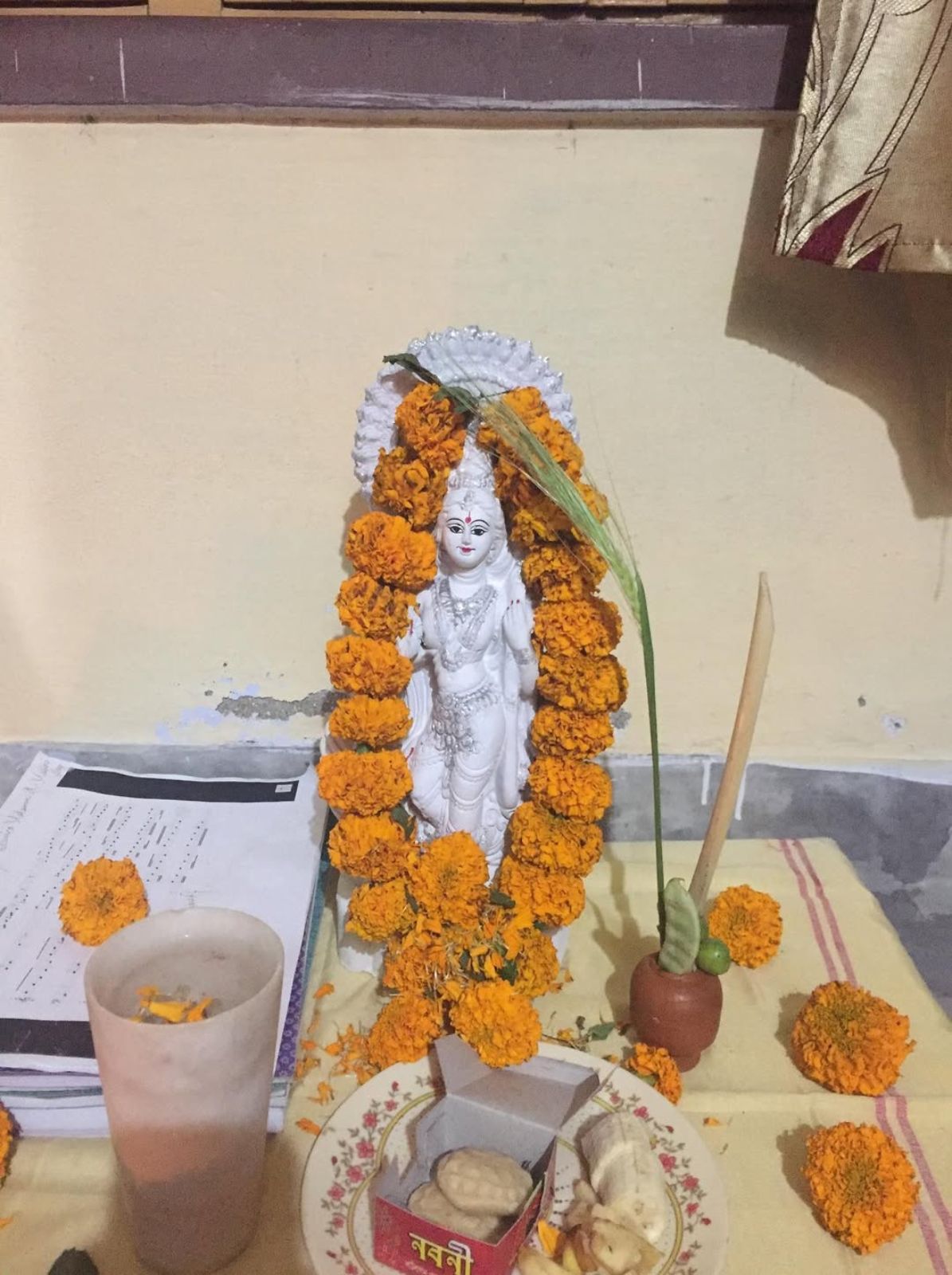 basant panchami 2025 pr kya hai saraswati visarjan ke mantra