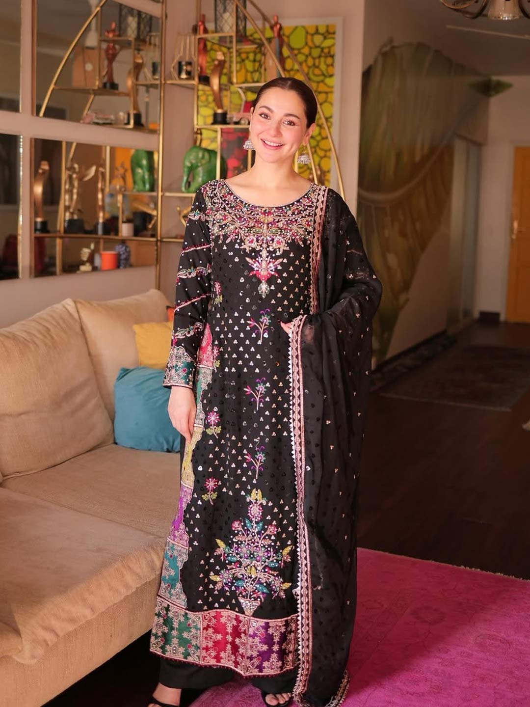 black pakistani suit