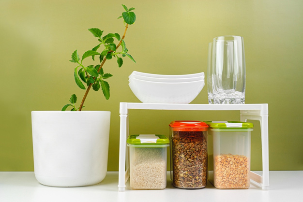 Small kitchen storage craft ideas