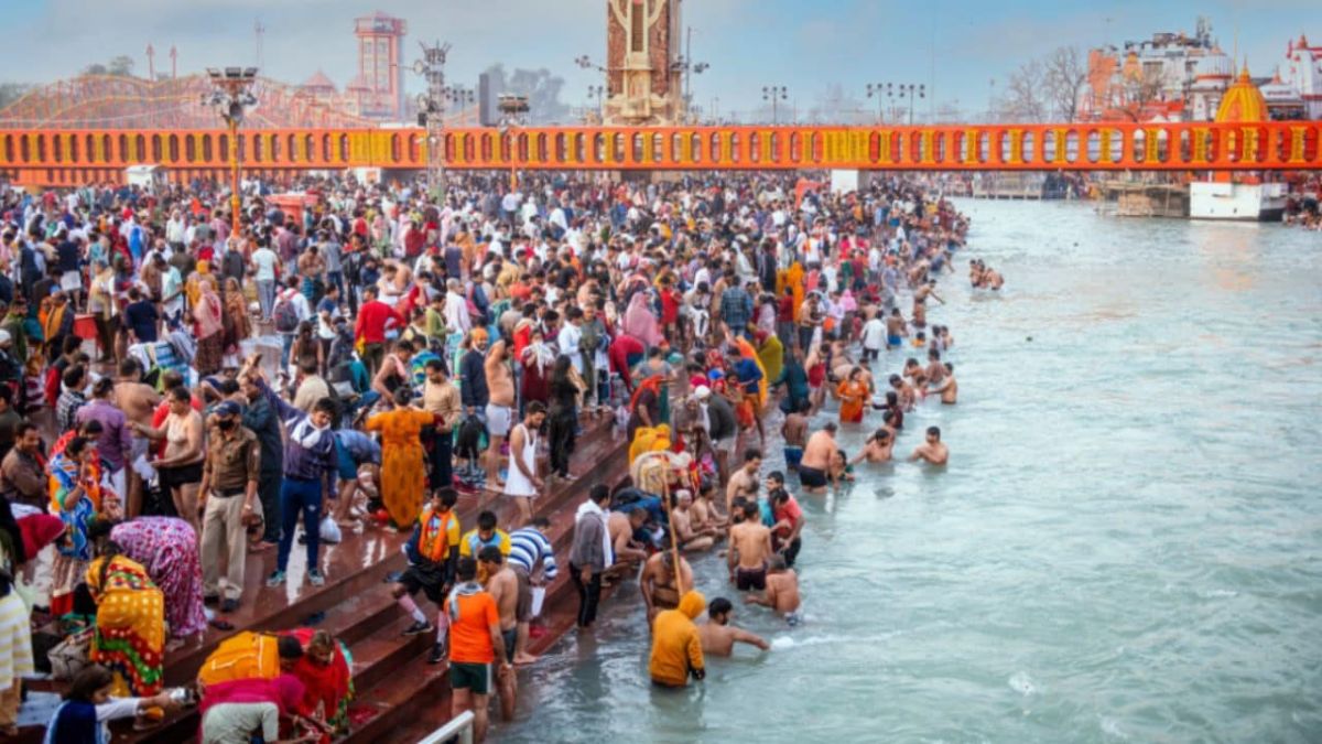 for whom we should take dip while bathing in maha kumbh