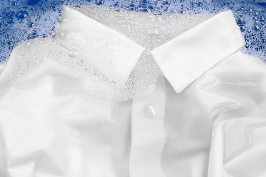 mistakes not to do while washing white shirt