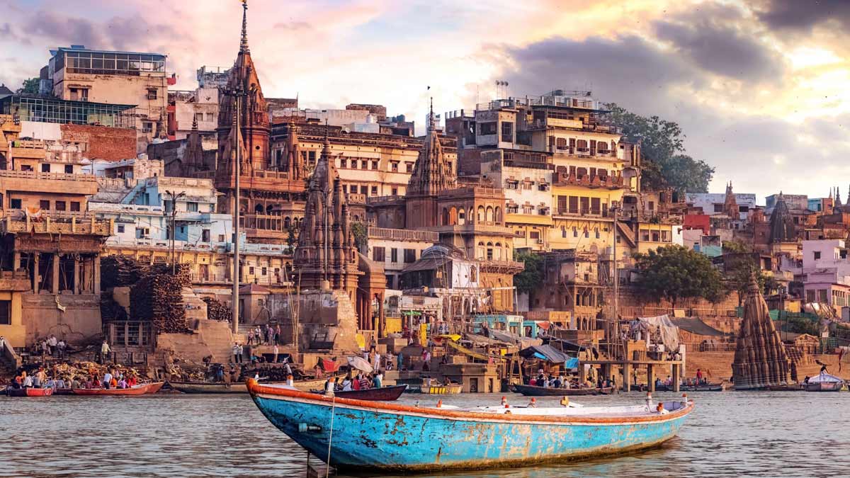 Types Of Boat Ride In Varanasi