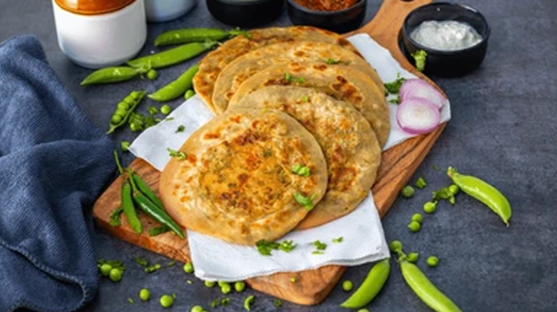 pyaz lahsun ka paratha banane ka tareeka