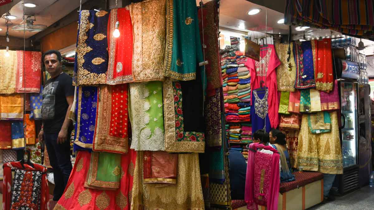 Saree shopping market
