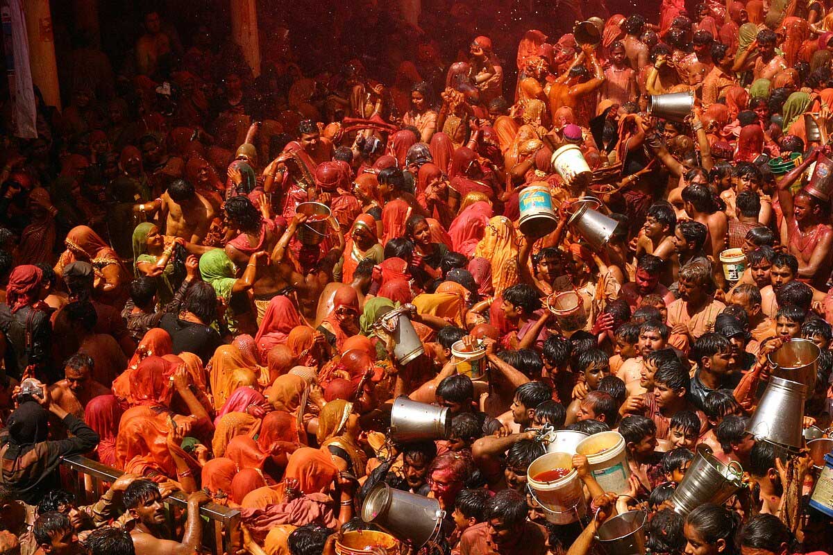 Which flower is used in Holi