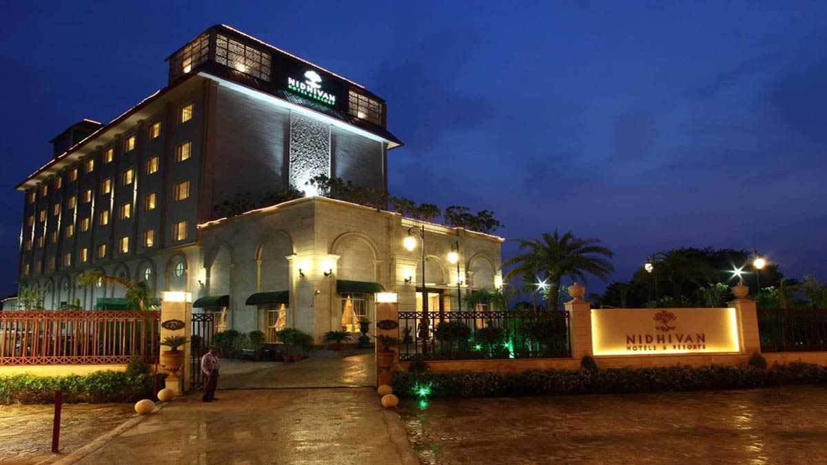 Best Places To Stye In Vrindavan