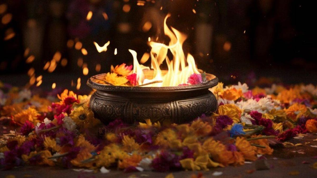 holashtak 2025 things not to buy