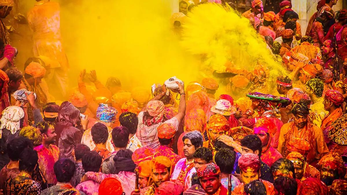 vrindavan holi celebration