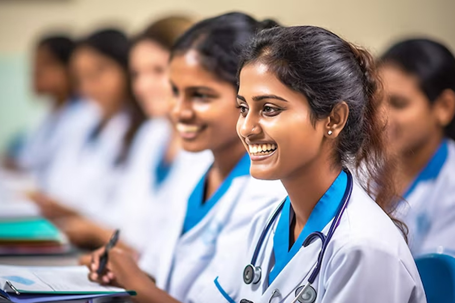 which country has the more medical colleges