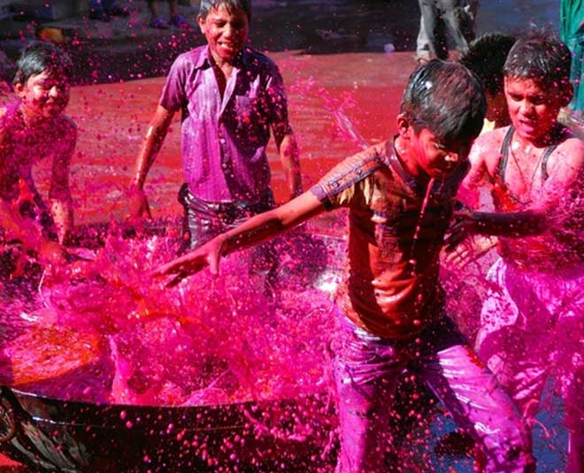 Difference between abir gulal and rang in hindi