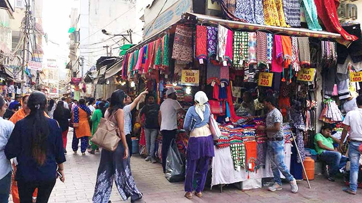 cheap holi shopping markets in delhi1