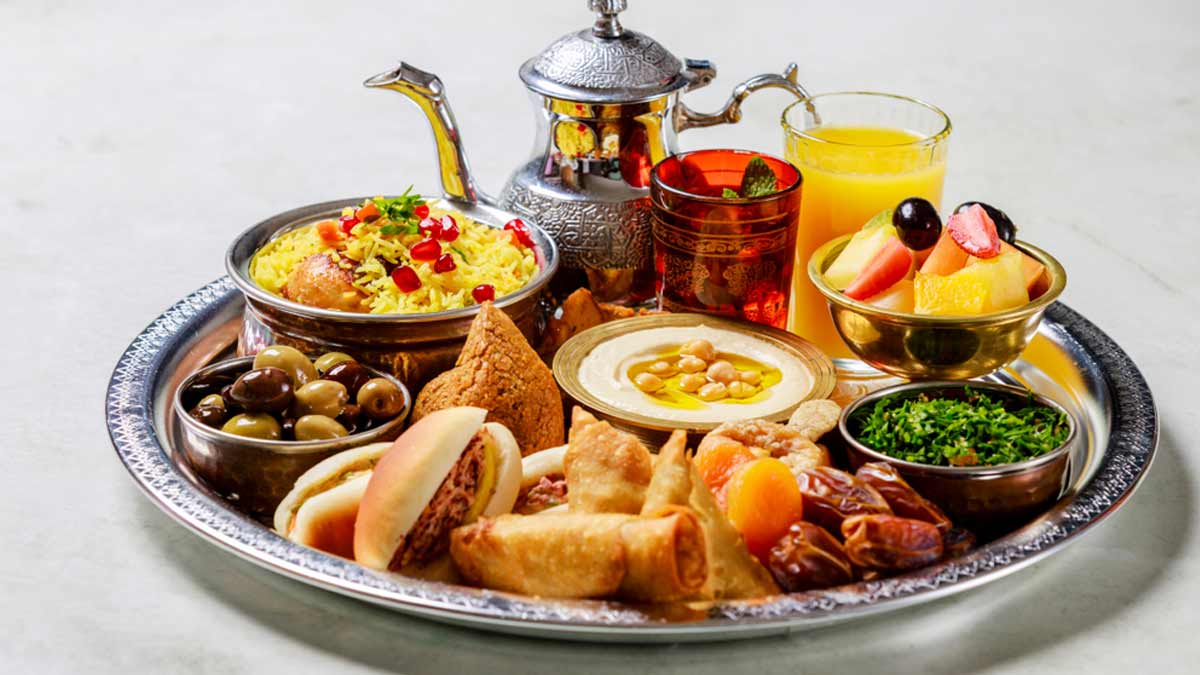 What was Aurangzeb's favorite food