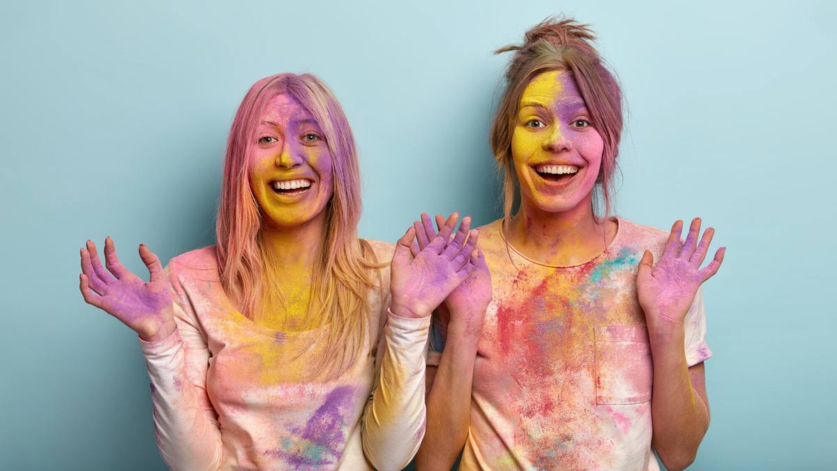 white outfit on holi importance