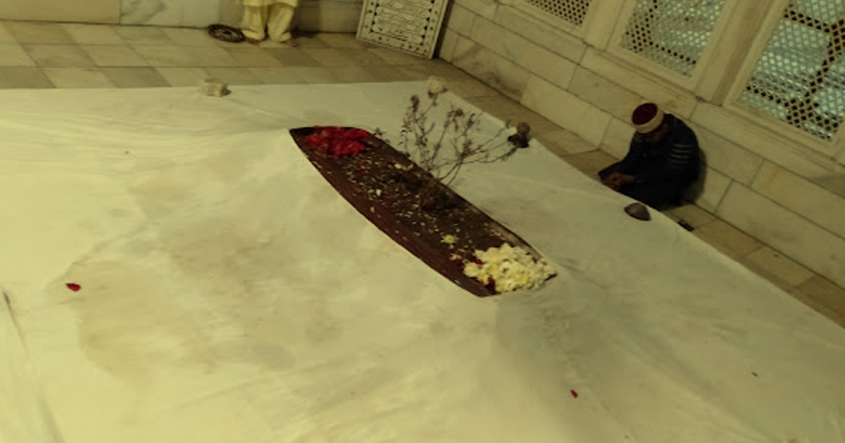 Saint Syed Zainuddin Shirazi and Aurangzeb1