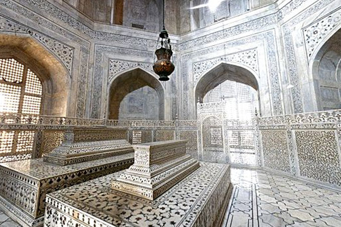 Burial places of Mughal kings