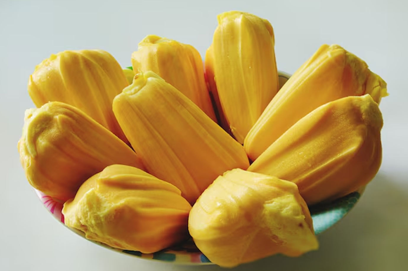 How to remove stickiness of jackfruit