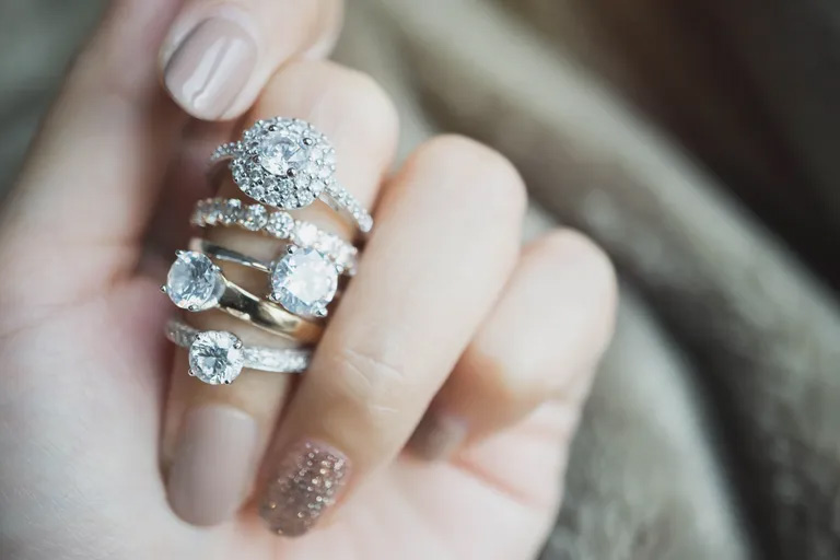 Real vs fake diamonds