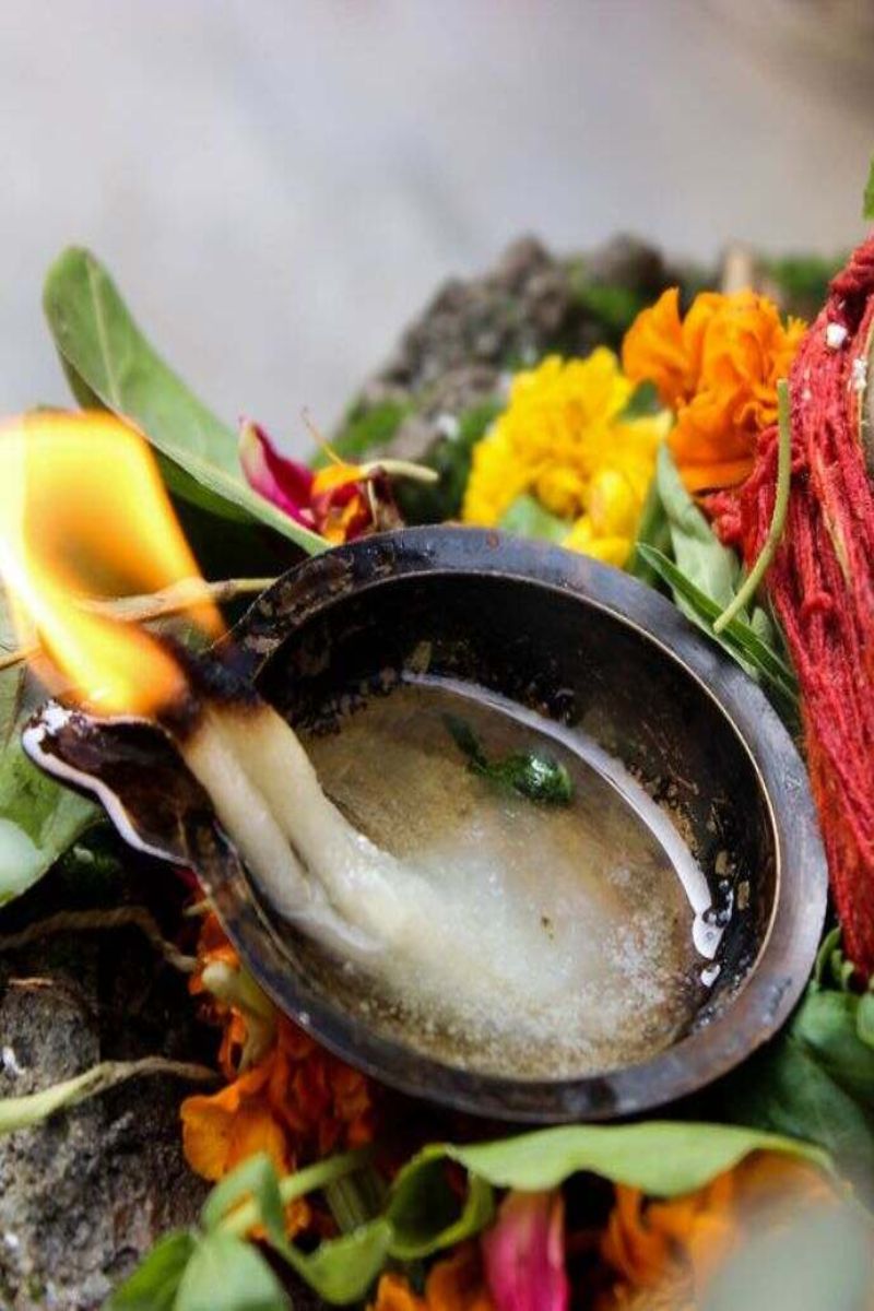 chaitra amavasya 2025 pr kaun se jyotish upay kare