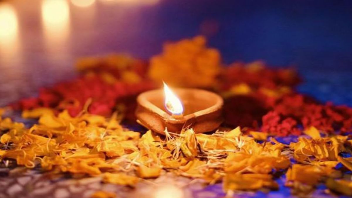 which lamp we should lit on first day of hindu new year 2025