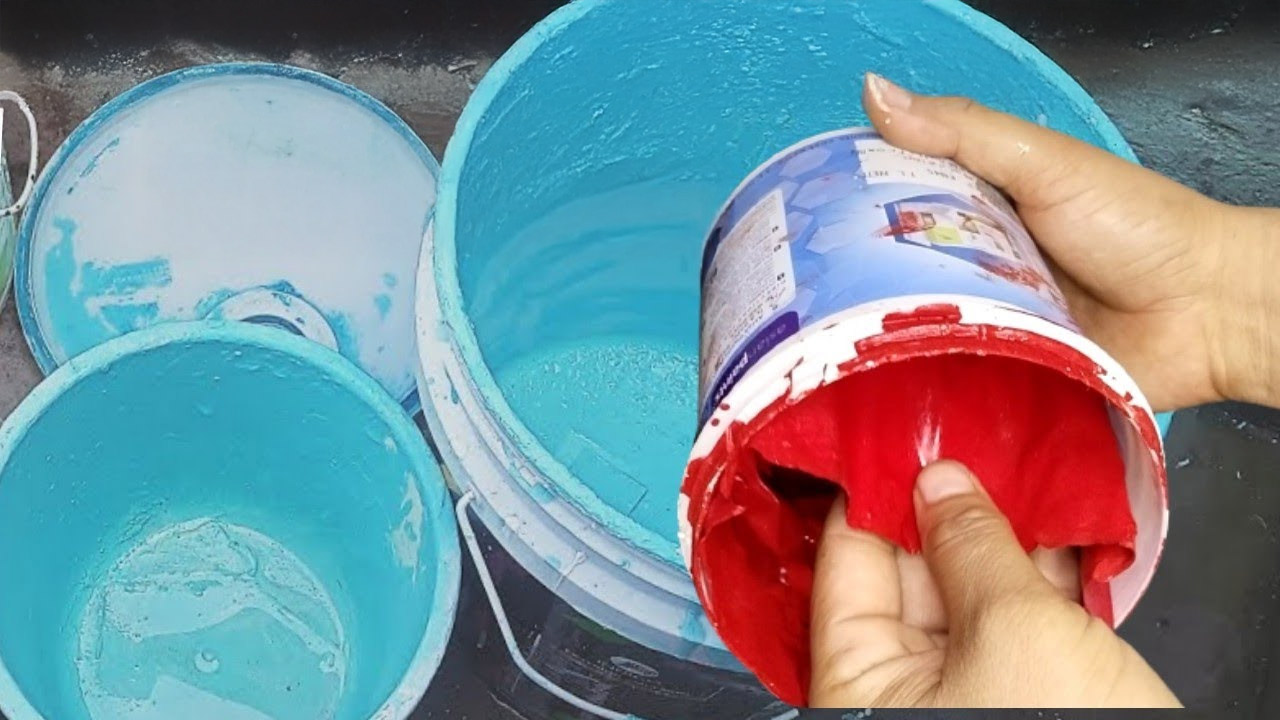 How to clean a bucket after painting