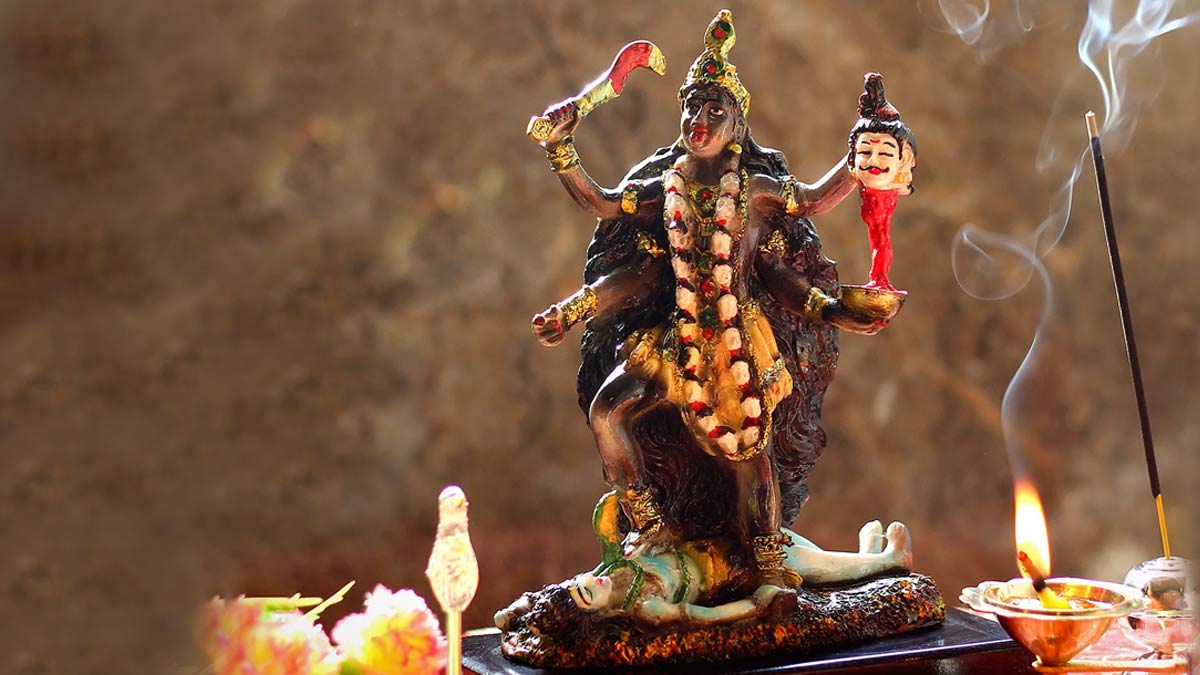 maa-kalratri-ka-bhog-1728381513885