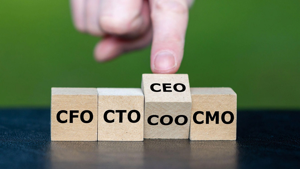 CEO के बारे में सब जानते हैं, लेकिन COO, CFO, CMO, CTO को कितना जानते ...
