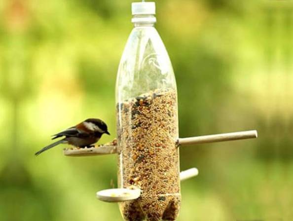 how to make bird feeder with plastic bottle