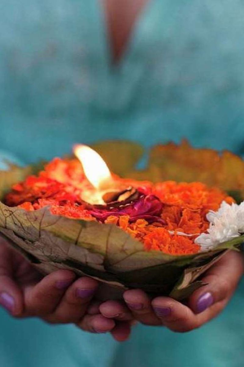 vaishakh month 2025 ki end date