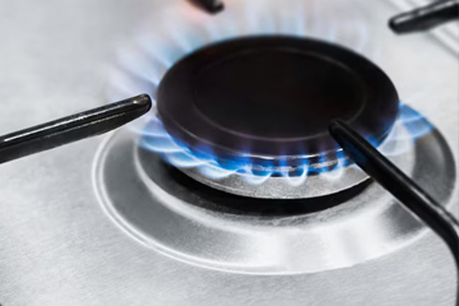 clean gas burner holes with nariyal husk