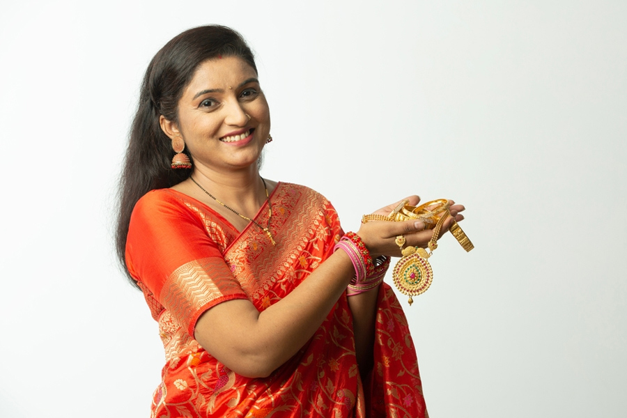 what affects gold prices