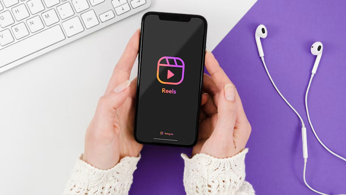 What is Locked Reels feature