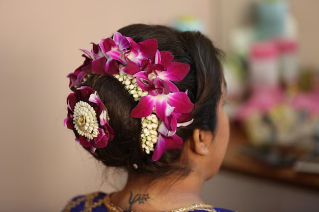 bridal bun hair style