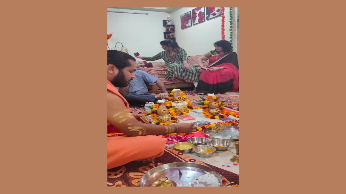 what happens if we touch feet of pandit while he is doing puja