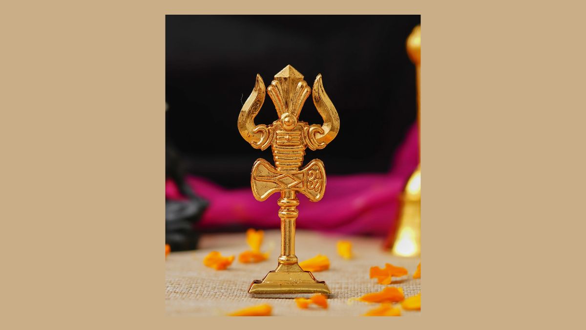 kya ghar ke mandir mein trishul rakhna chahiye