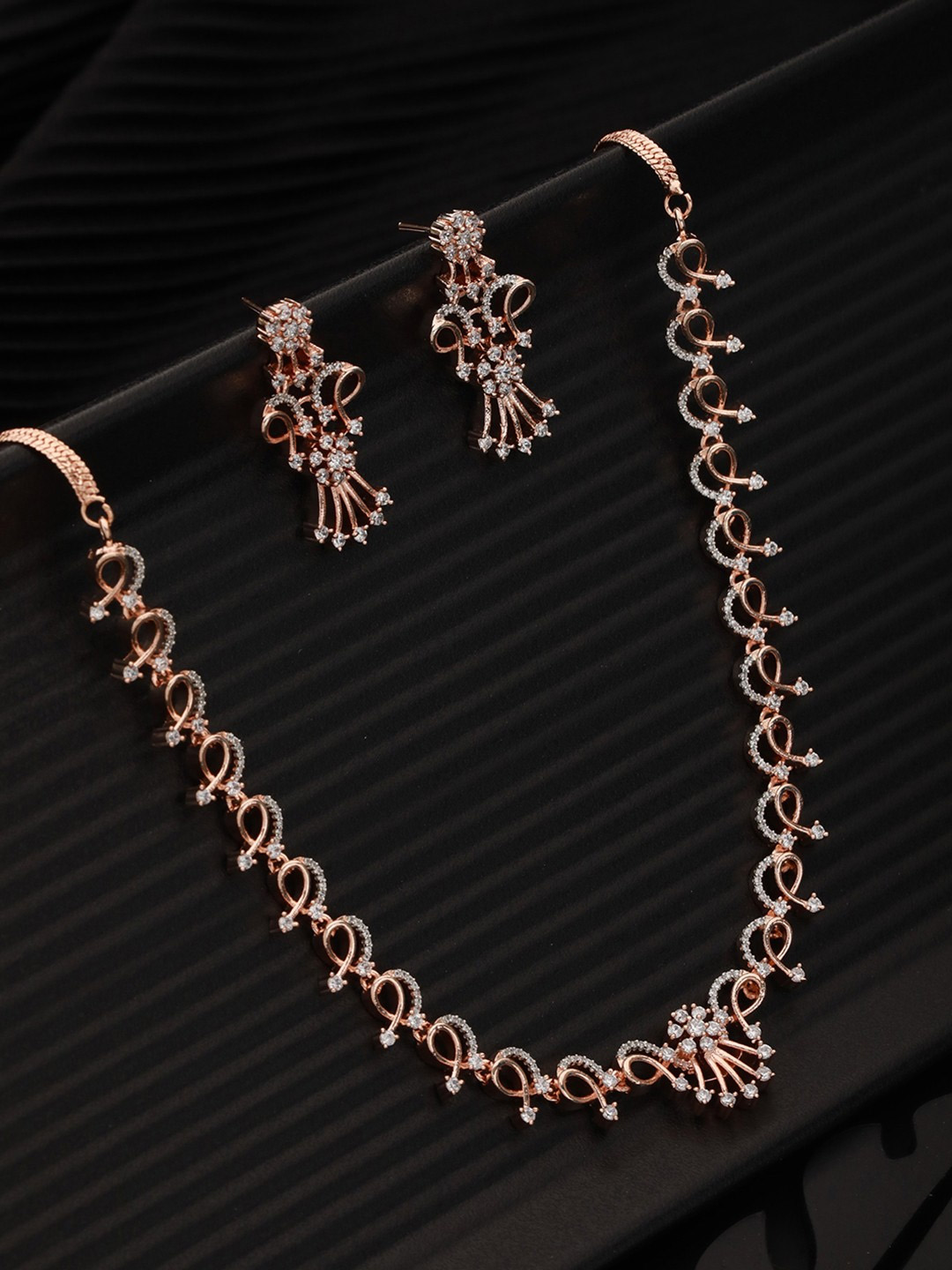 Minimal jewellery (3)