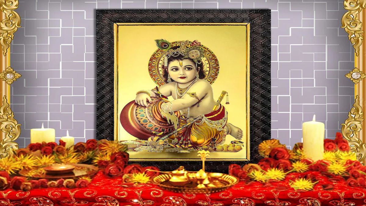 ghar mein laddu gopal ki pratima rakhni chahiye ya photo