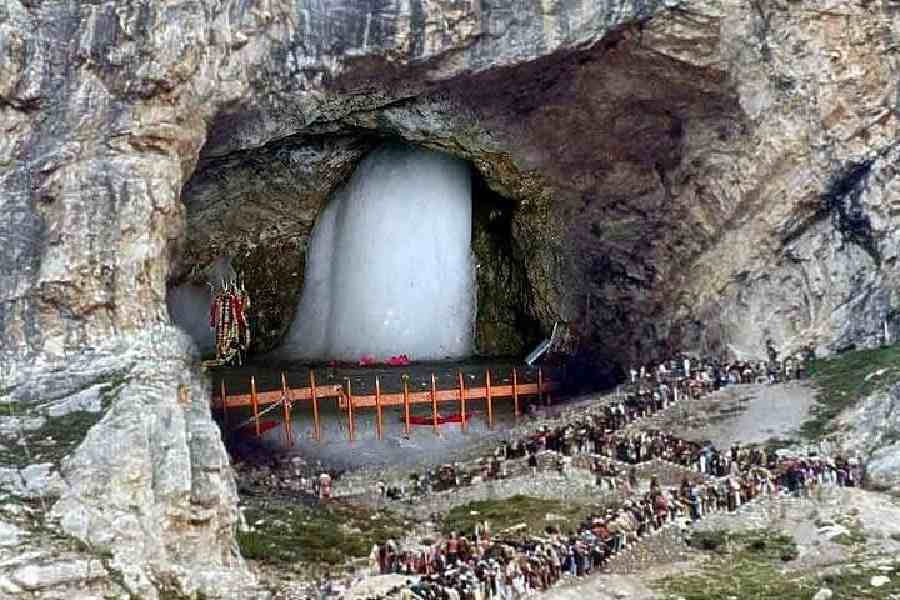 How To Reach Amarnath Cave