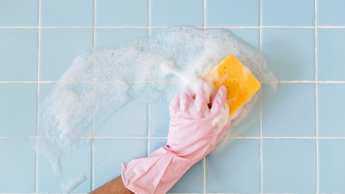 stains on kitchen tiles