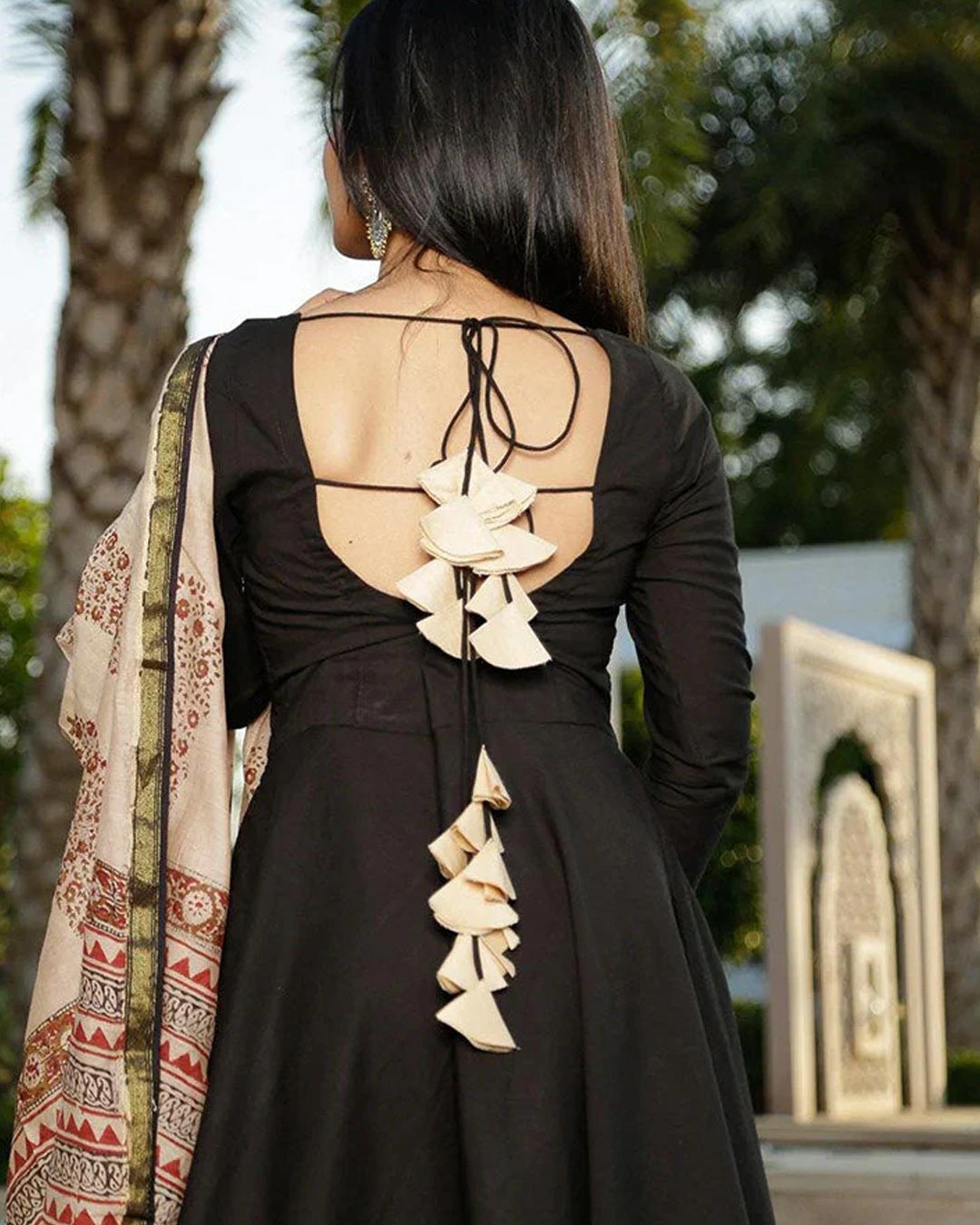 suit back neck designs (2)