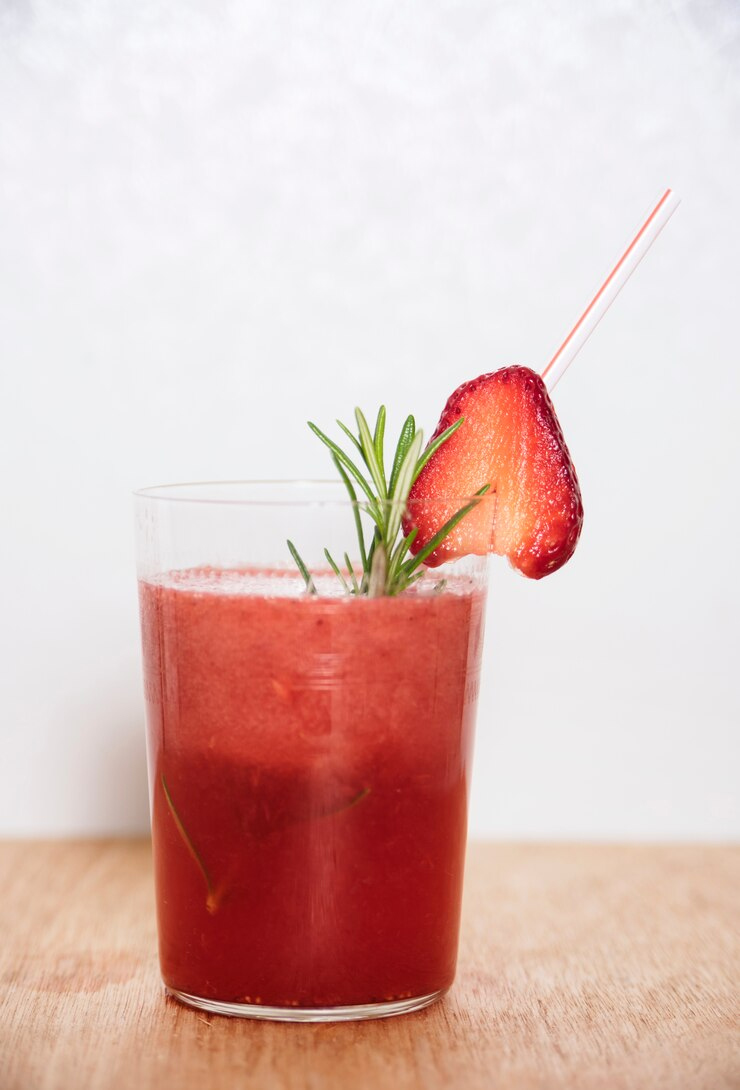 gond katira strawberry shrbat