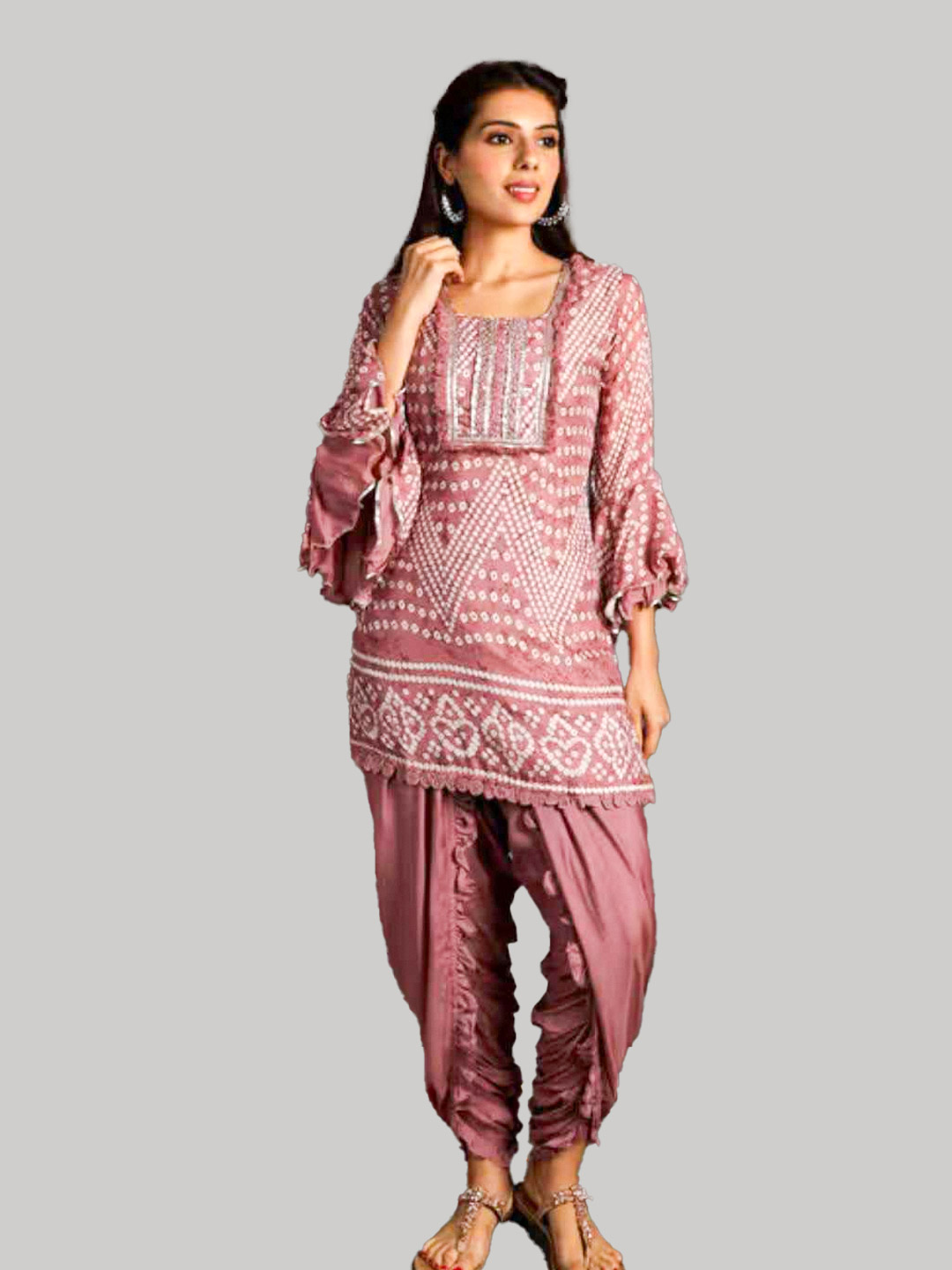 Bandhani suit look (2)