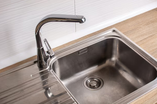 kitchen sink pipe cleaning tips