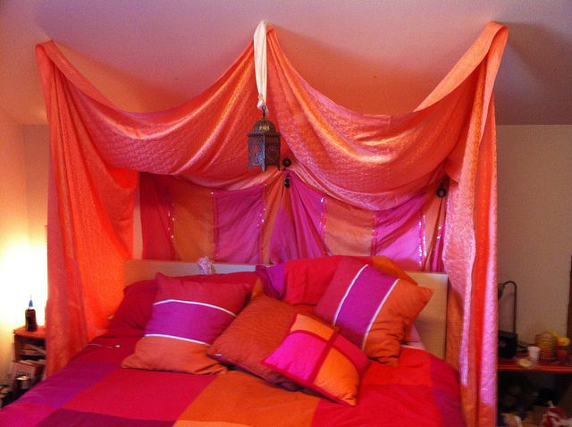 handmade canopy bed with old saree