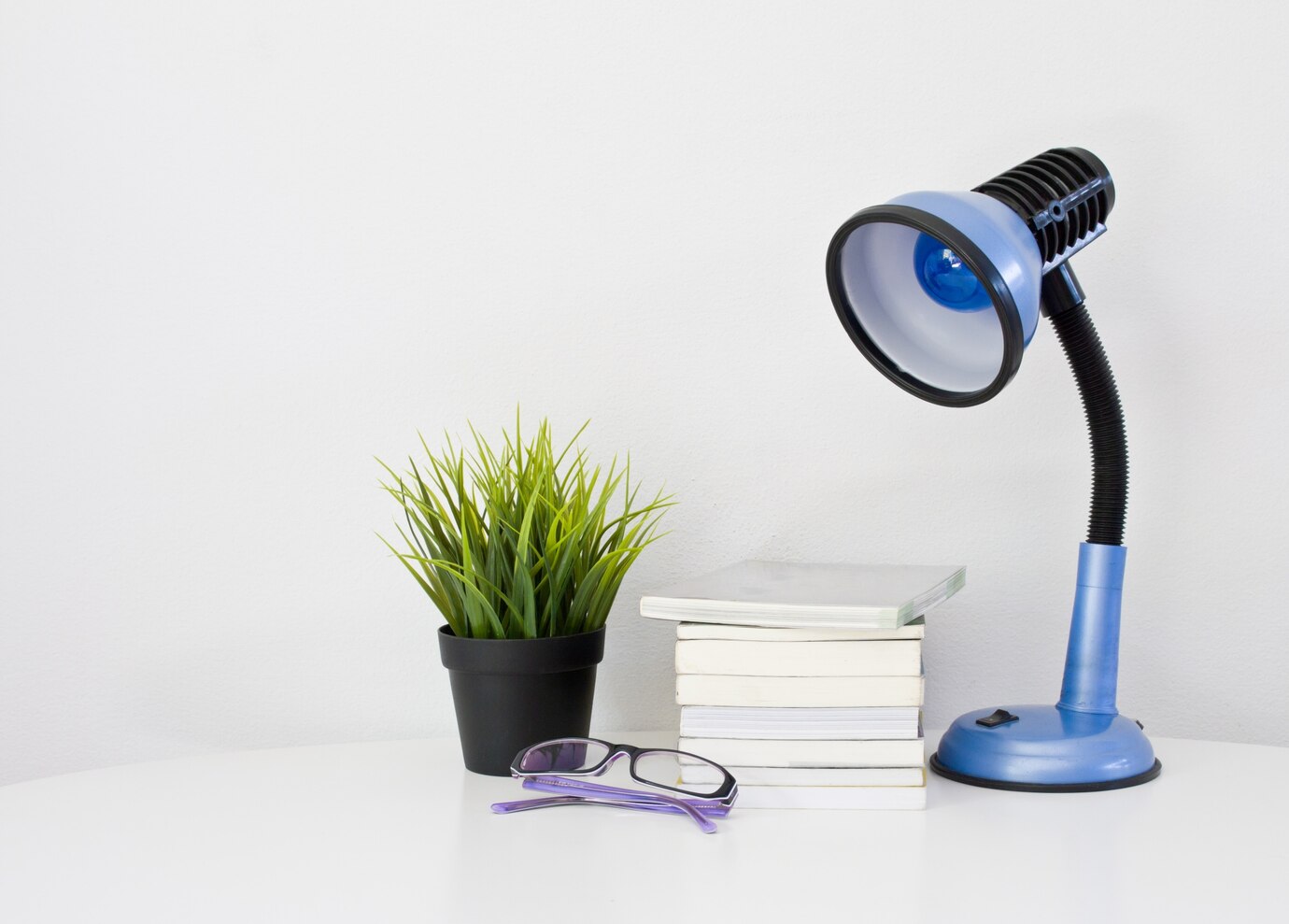 table lamp cleaning tips