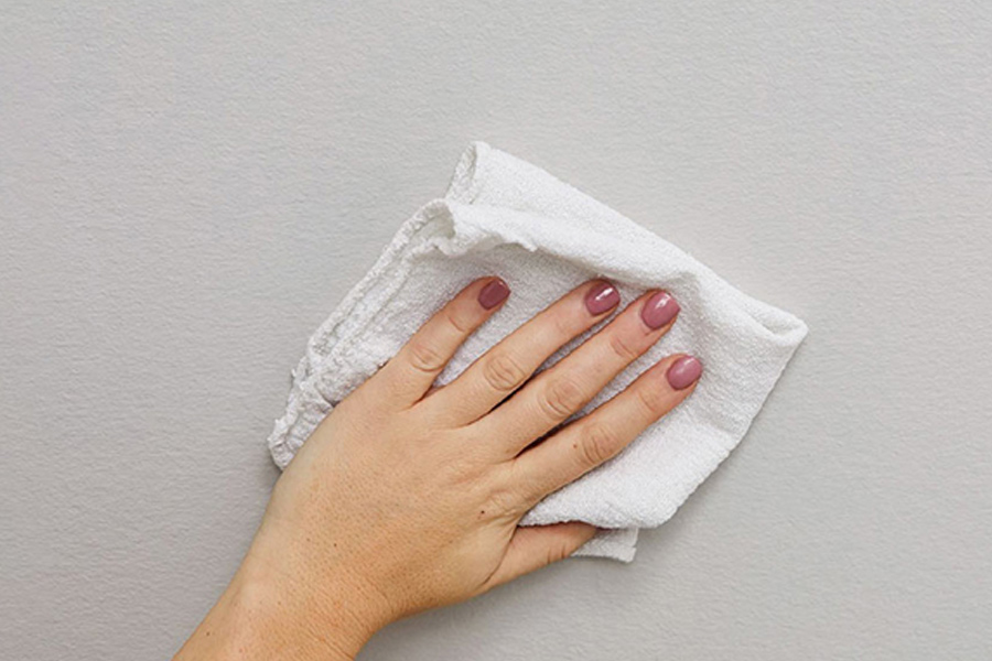 tricks to remove oil stains from walls